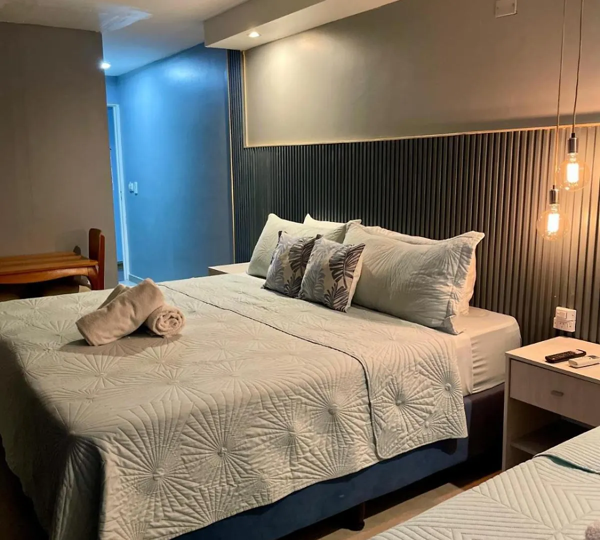 ***  Esencial Hotel Mendoza Argentina